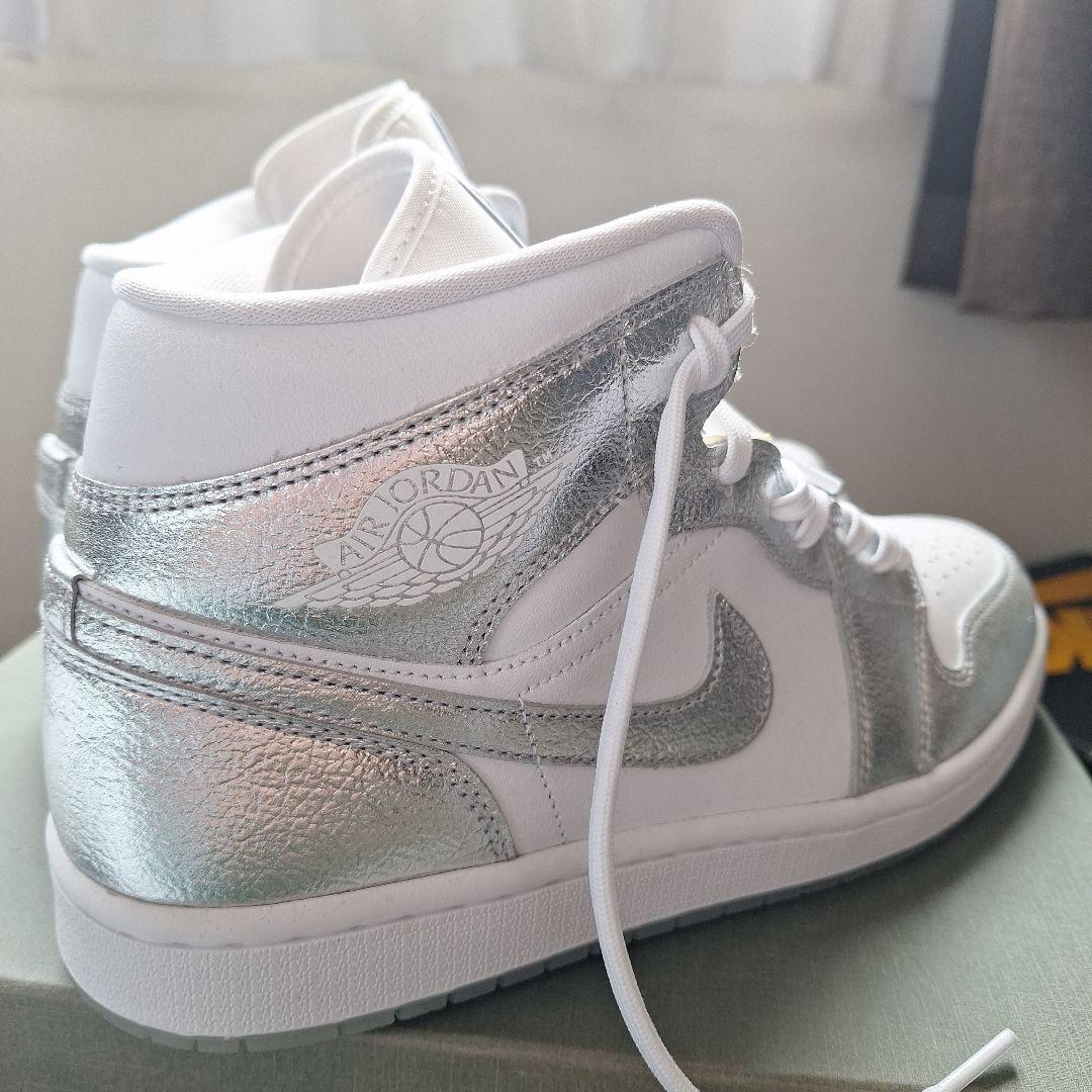 Nike Air Jordan 1 ホワイト/シルバー