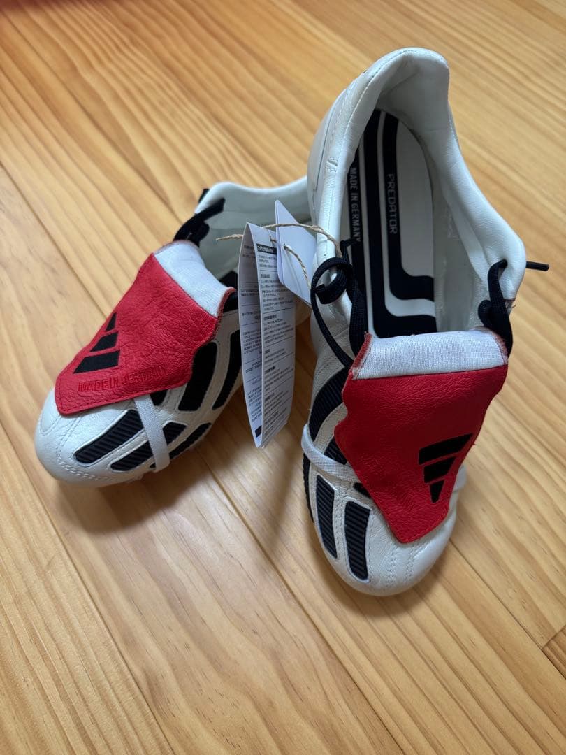 最終値下げ本日21時まで　復刻版プレデターマニア　25cm