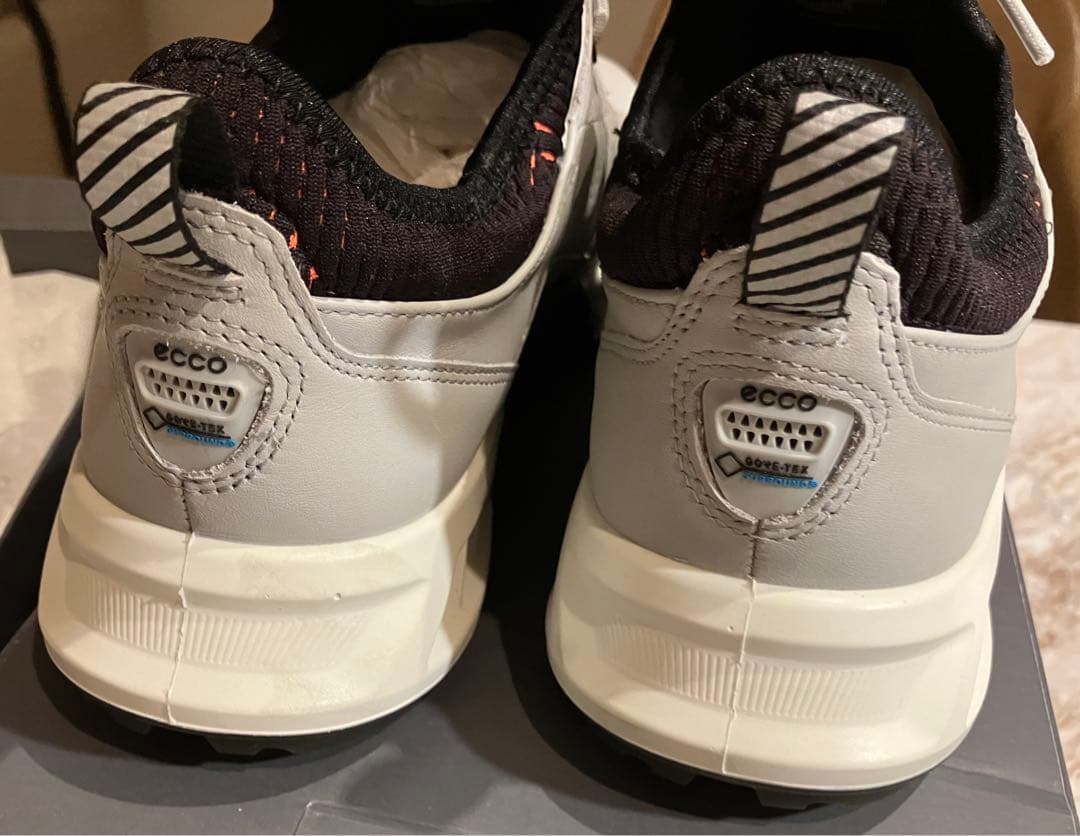 【新品】エコーeccoBIOM C4(人気色Concrete.Black/41)