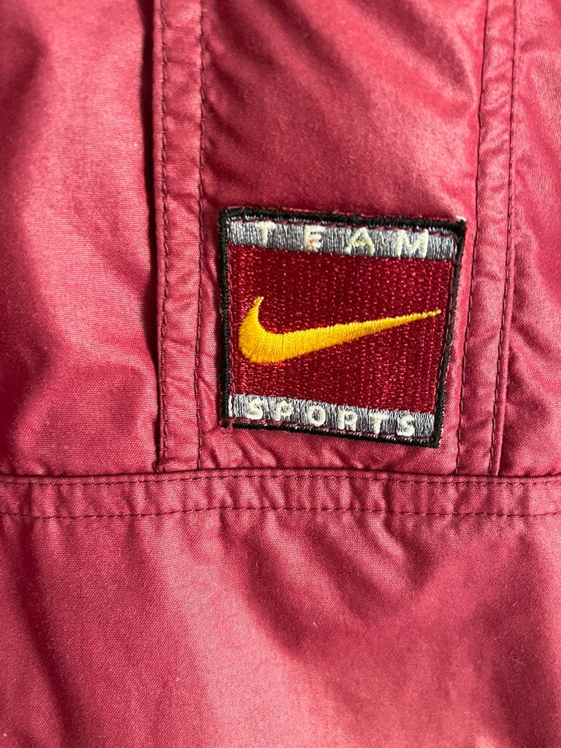 90年代　NIKE USC トロージャンズ　ナイロンプルオーバー