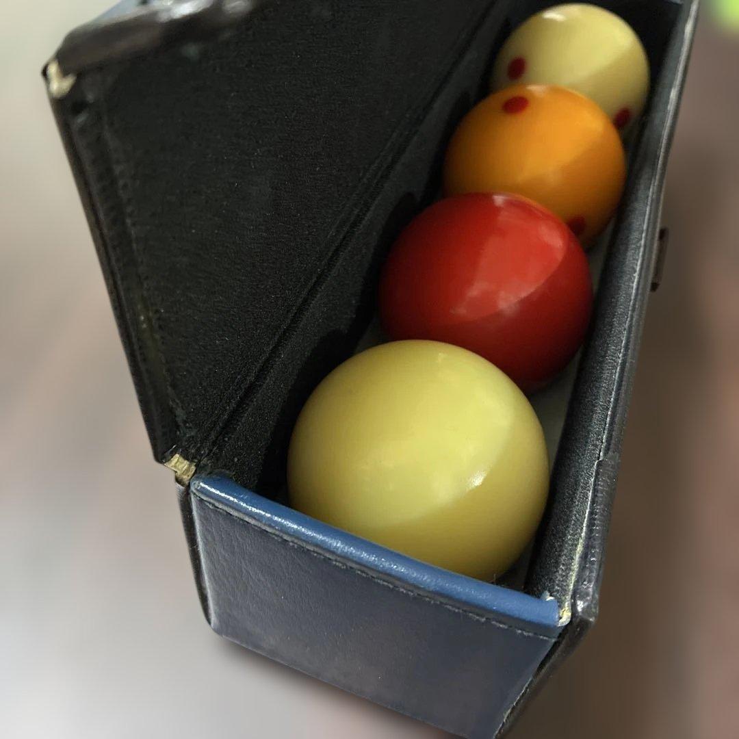 三つ球 3球 四つ球 4球 キャロムビリヤード ビリヤード