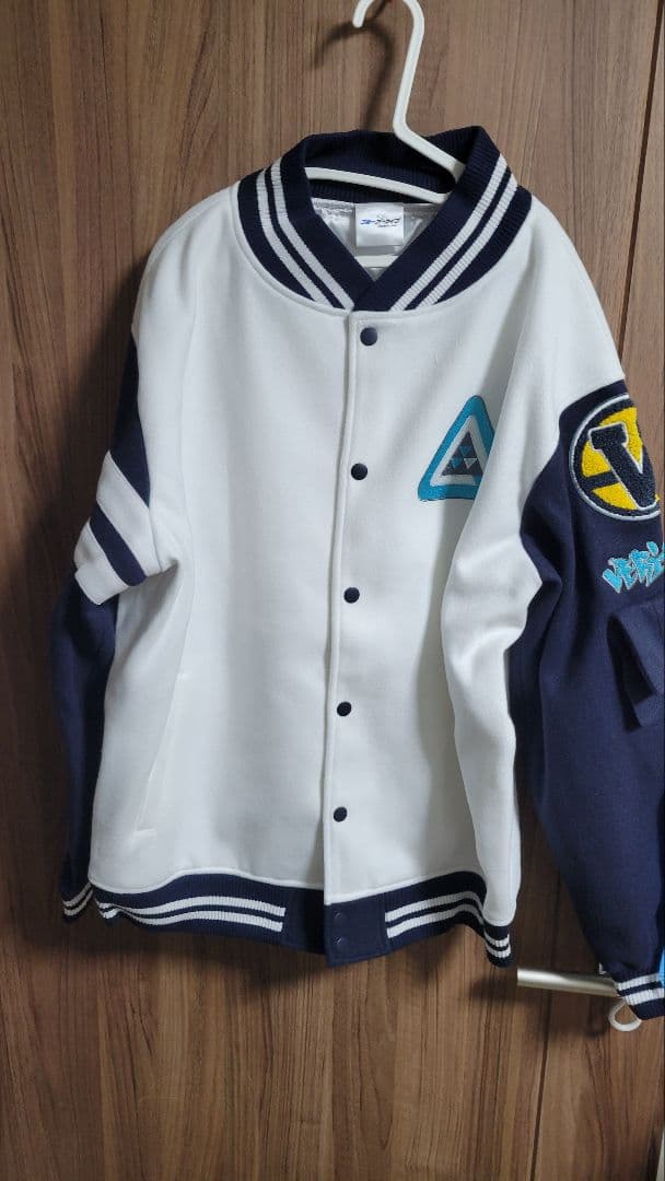 ブルーアーカイブ チヒロのスタジャン