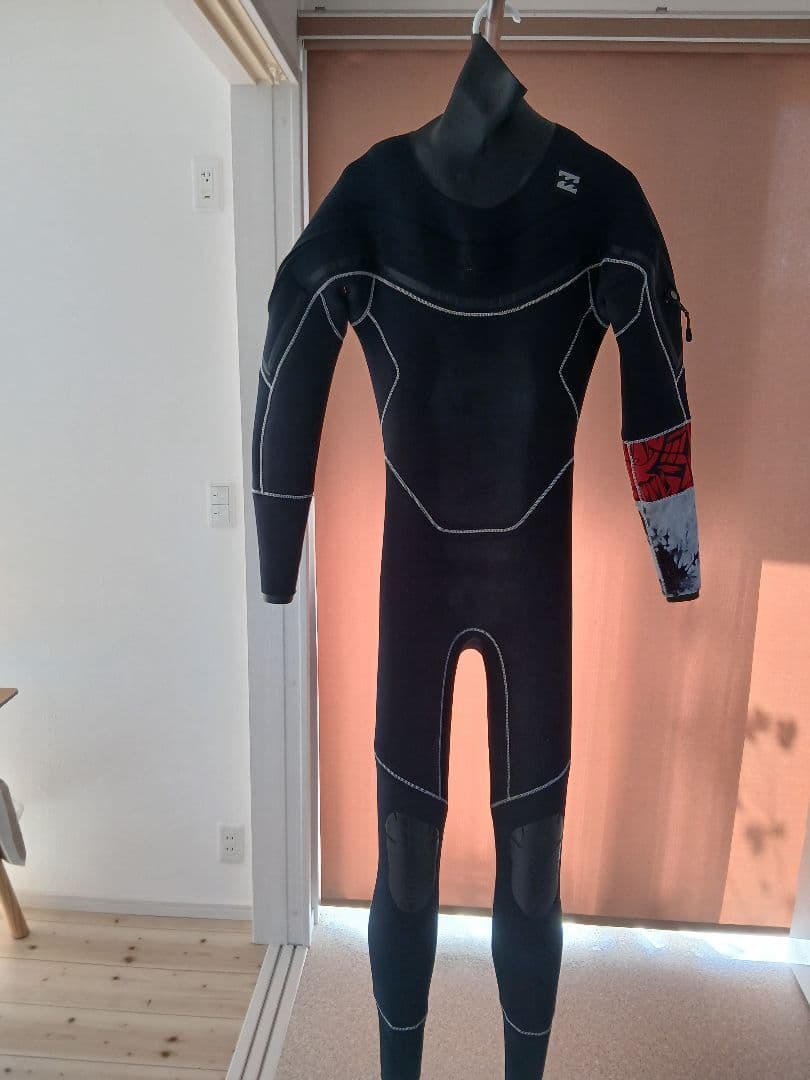 ビラボン　セミドライスーツ