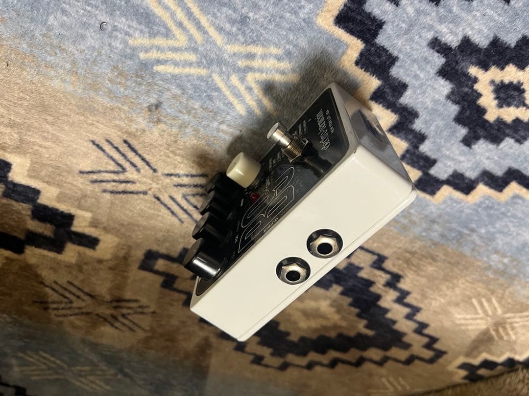 ギター electro harmonics B9