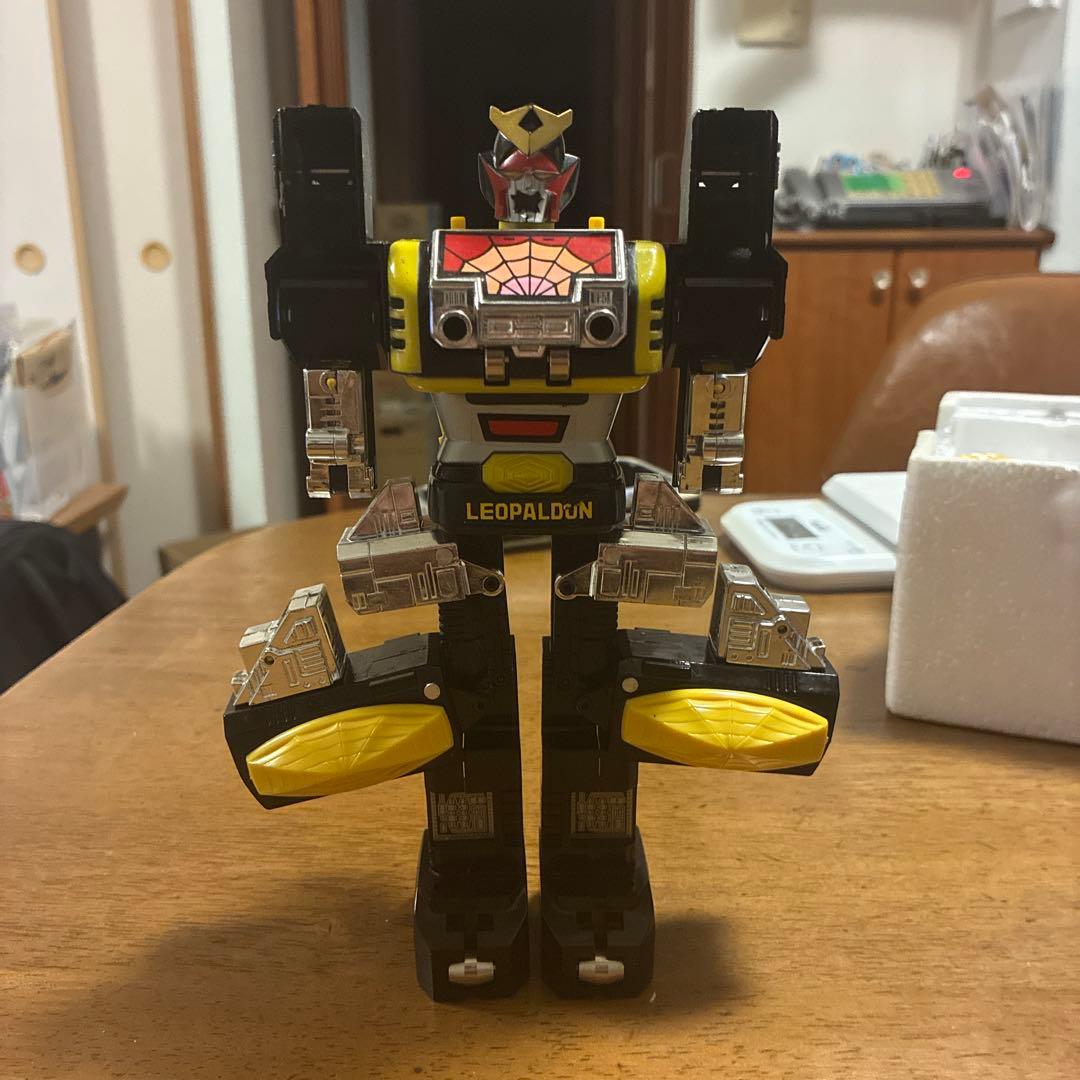 DX スパイダーマン レオパルドン　超合金　ポピー