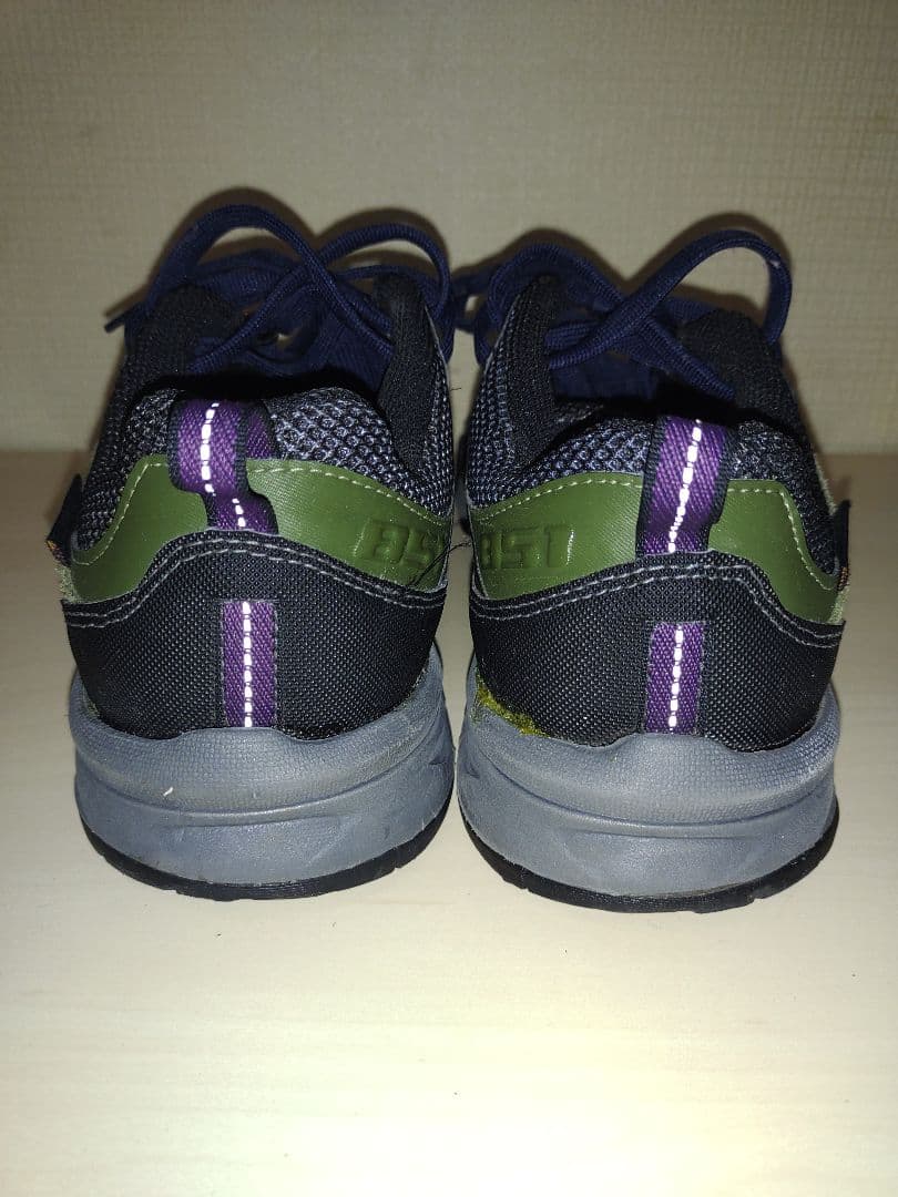 ニューバランス