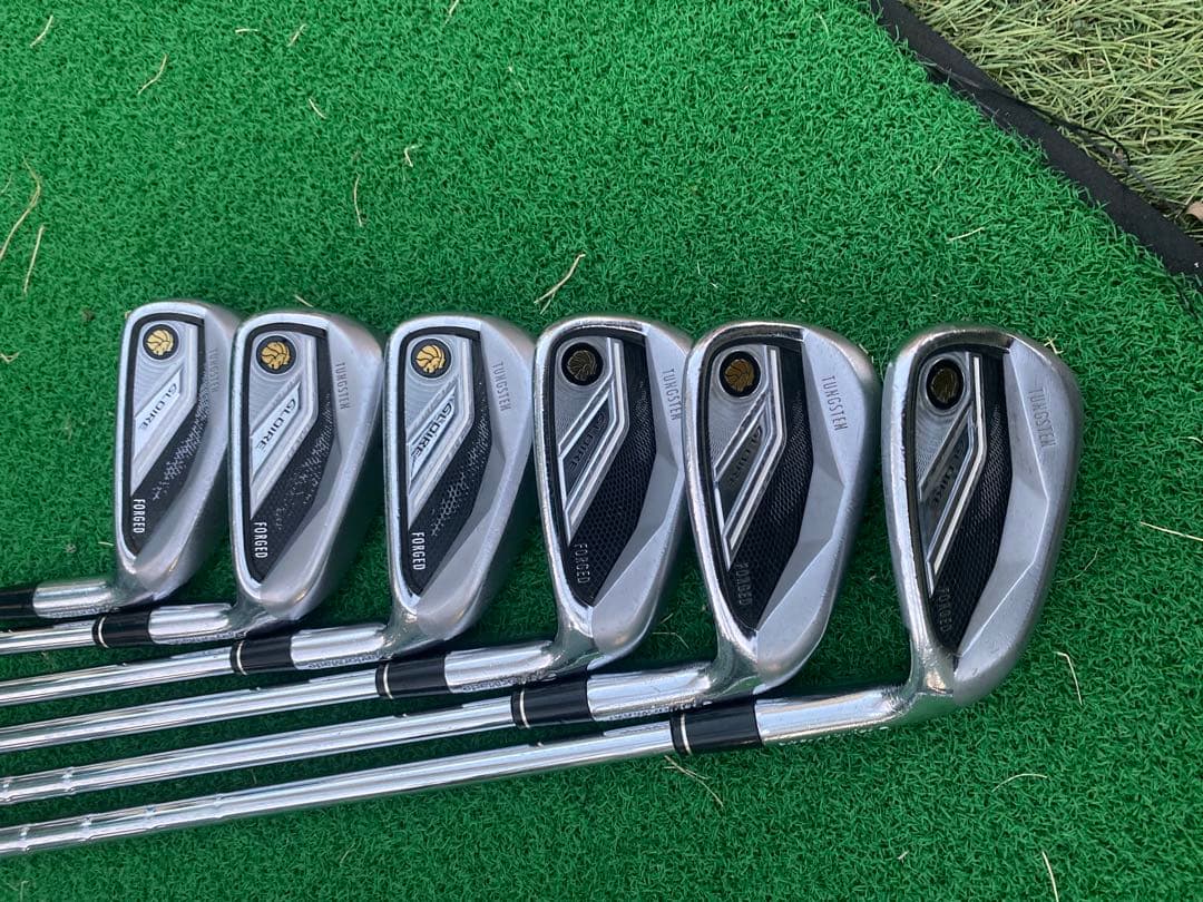 【豪華セット】テーラーメイド グローレF等他　クラブフルセット キャディバッグ付