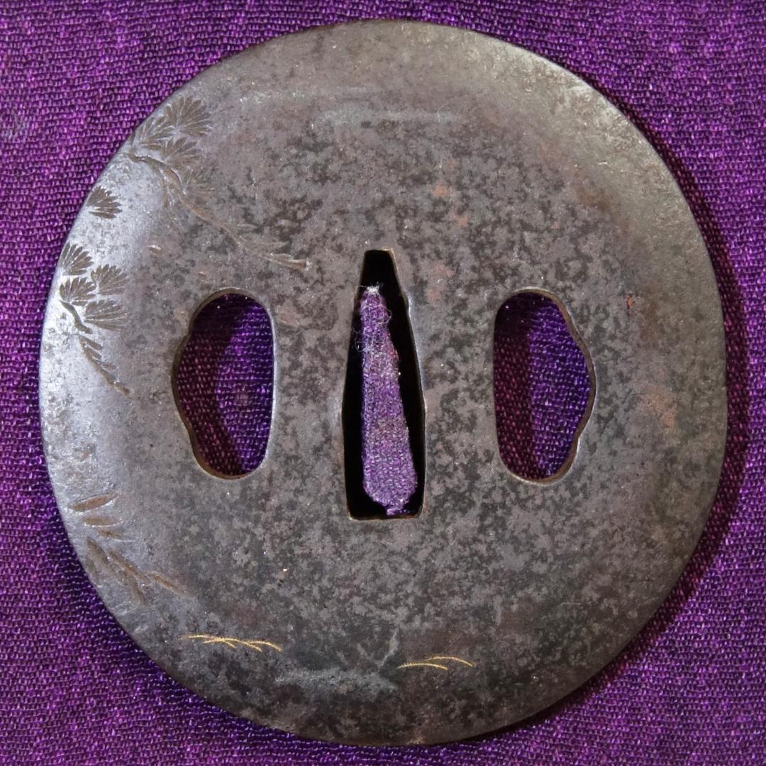 【太公望図鍔 片切彫】 鐔 鍔 刀装具 日本刀 武具 骨董 江戸 アンティーク