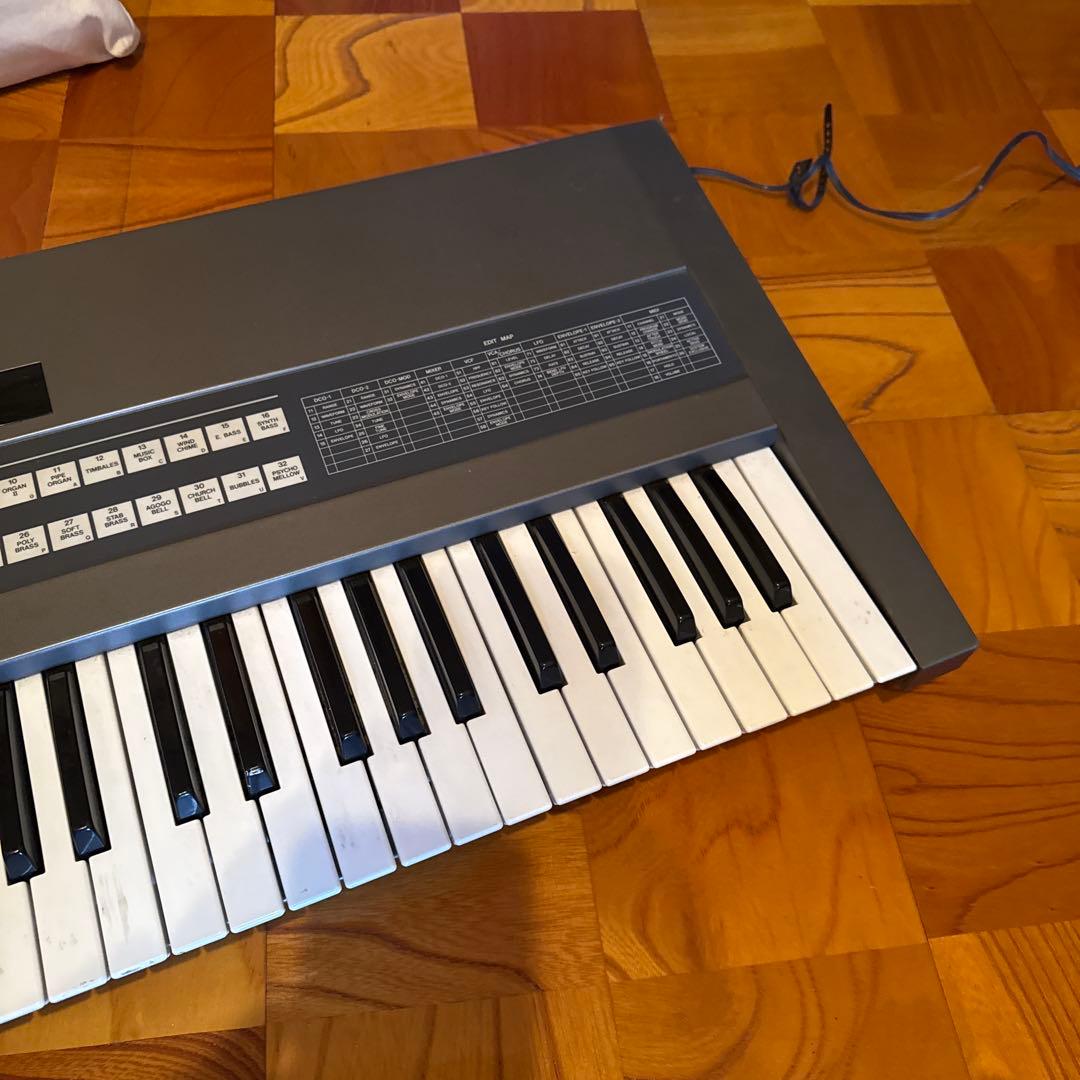 Roland JX-8P アナログシンセサイザー