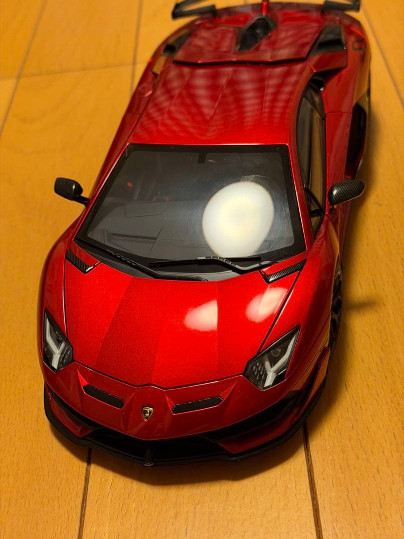 Lamborghini Aventator 1/18 モデルカー