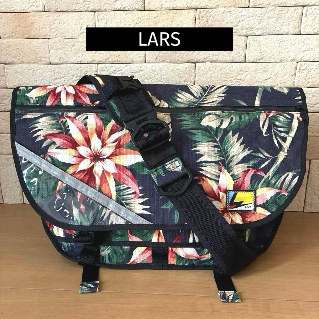 LARS 728 FIXEDGEARメッセンジャーバッグ(L) 南国ボタニカル
