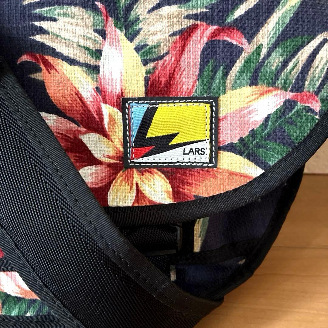 LARS 728 FIXEDGEARメッセンジャーバッグ(L) 南国ボタニカル