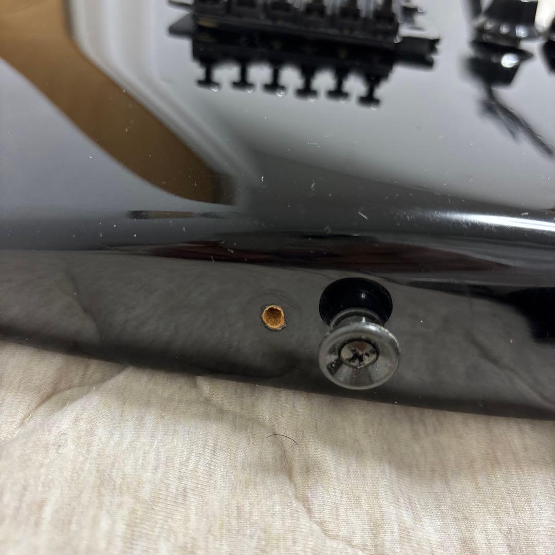 FERNANDES ストラトタイプ 24フレット