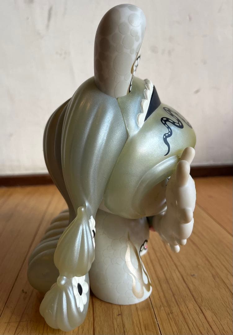 キッドロボット ジュンコ ミズノ バイオレットソーダレディ 8