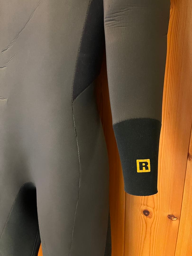 【日本製】 パタゴニア ウェットスーツ 5mm バックジップ