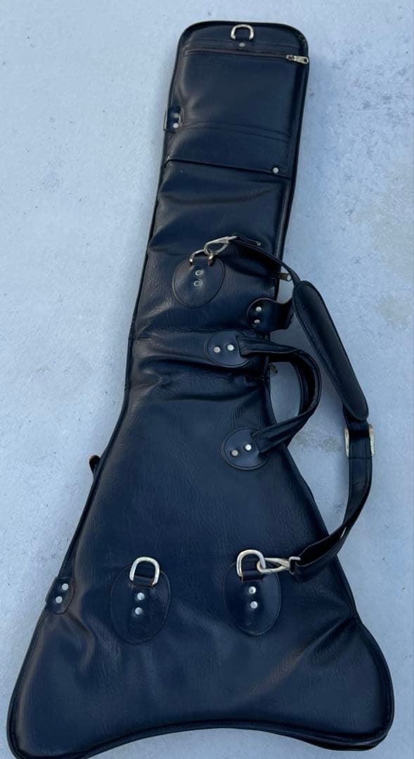 ギブソンフライングVケース付き