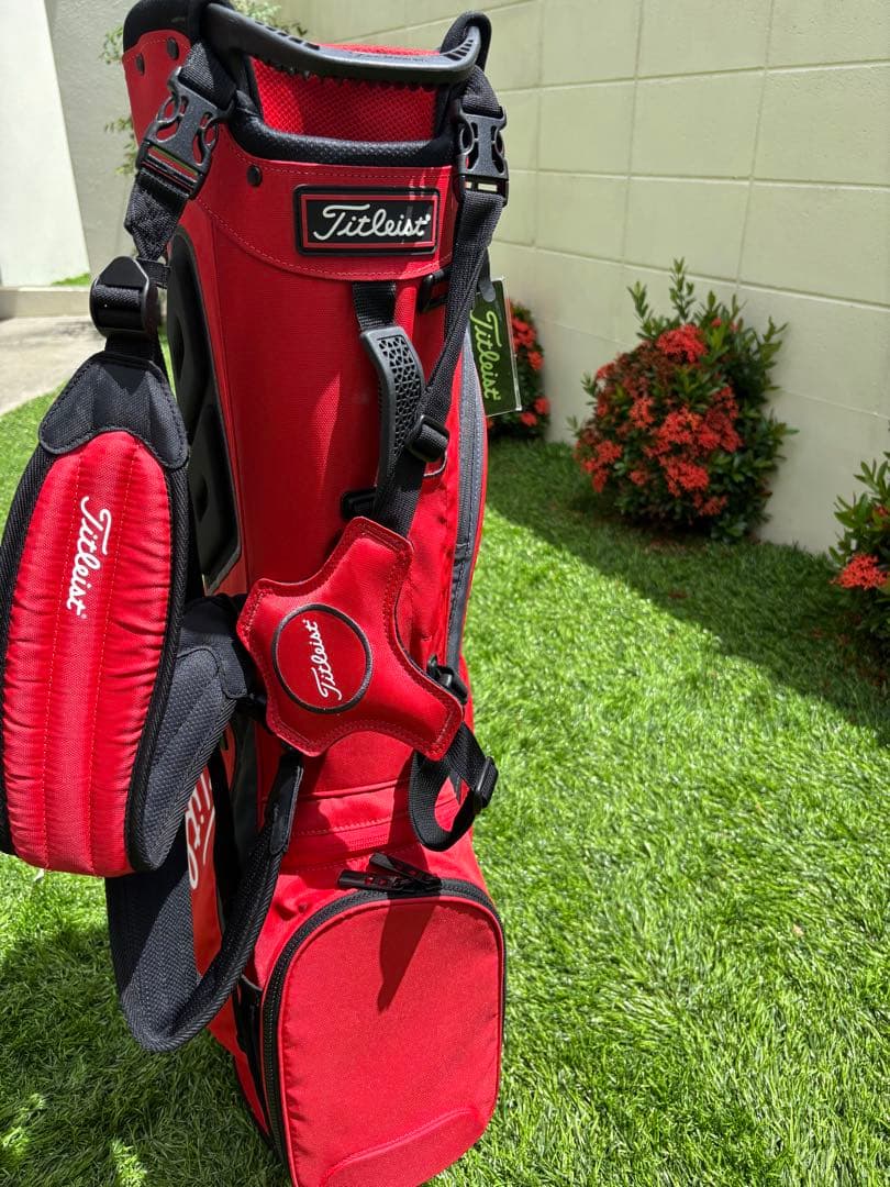 Titleist スタンドゴルフバッグ 赤 8.5型