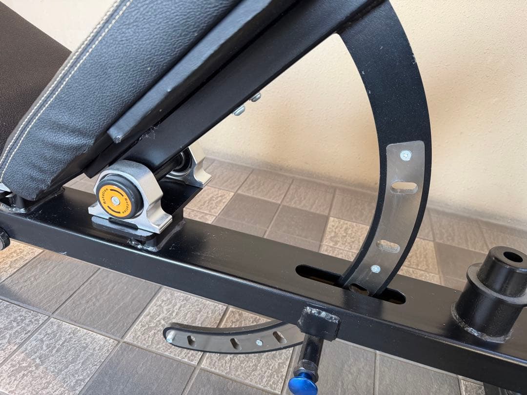 マッスルアーツ　インクラインベンチ　業務用