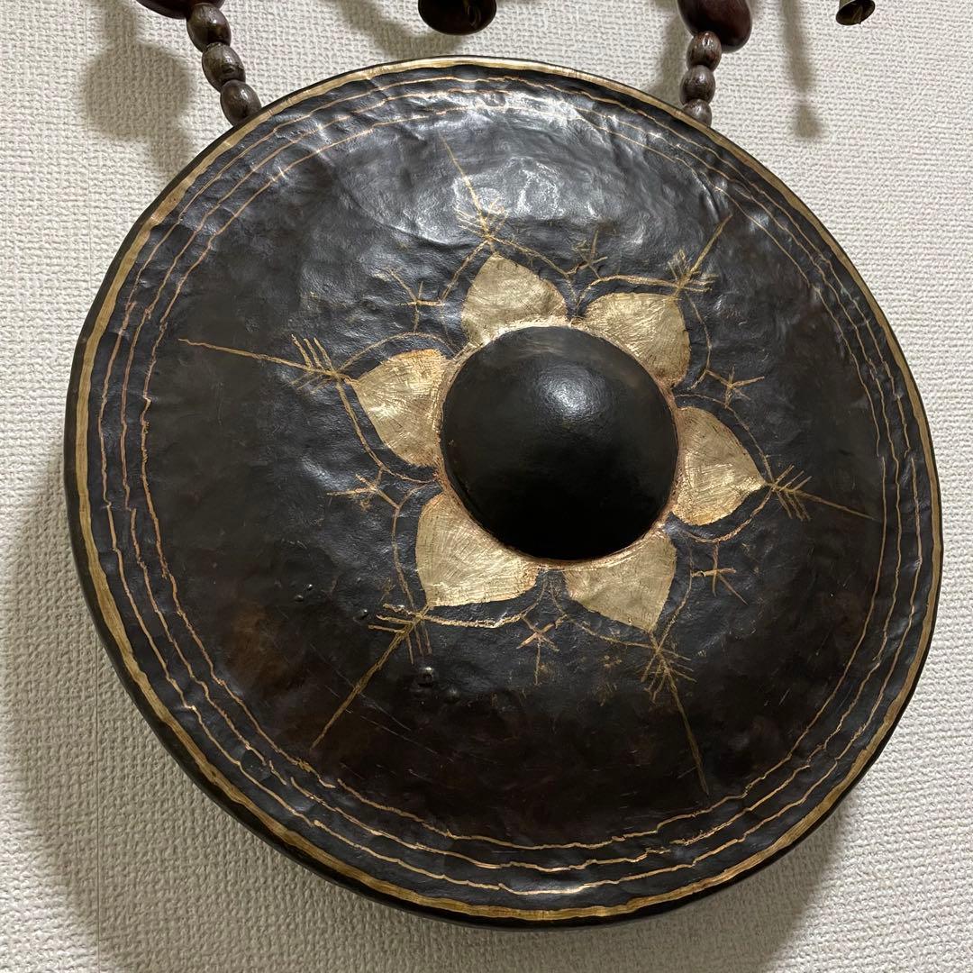 タイ ゴング　直径36cm 重量3 kg / 音程F-3 (マレット付属)