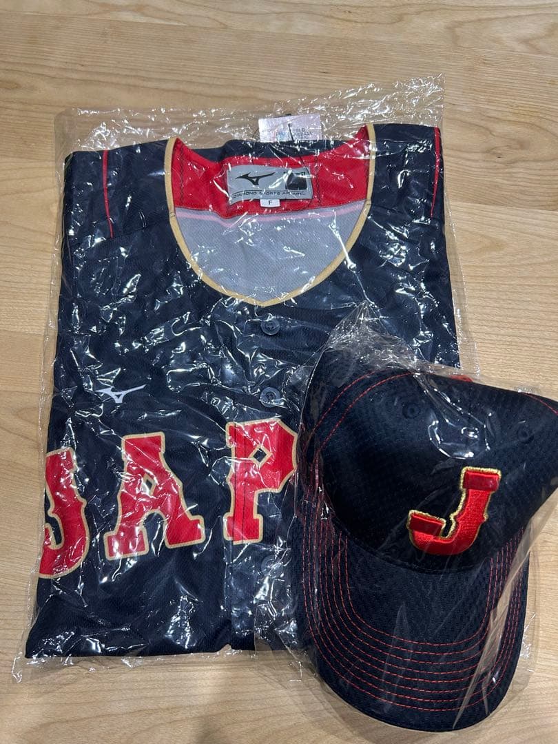 ★WBC日本代表ユニフォーム・キャップセット新品未使用★