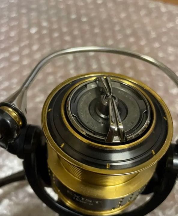 ダイワ　Daiwa EXIST  イグジスト　15 2505F-H リール
