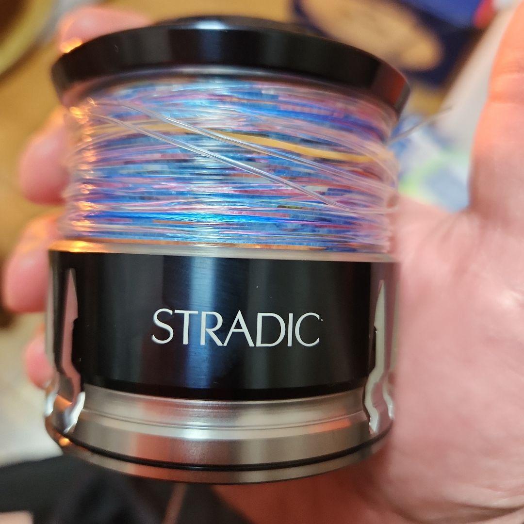 STRADIC SW10000HG スピニングリール　予備スプール付き