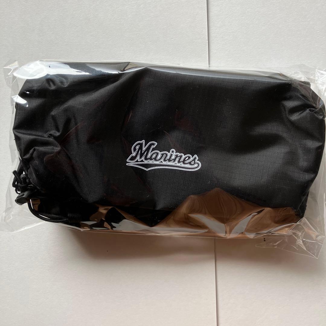 ロッテマリーンズ　福袋より（バスケット、タンブラー、サコッシュ、サインボール）他