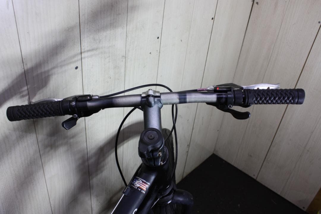 キャノンデールF700 26型 アルミ 27速 360mmディスクブレーキMTB