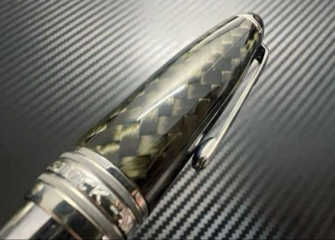 未使用品 モンブラン ソリテール ル・グラン 146 M 中字カーボン 万年筆