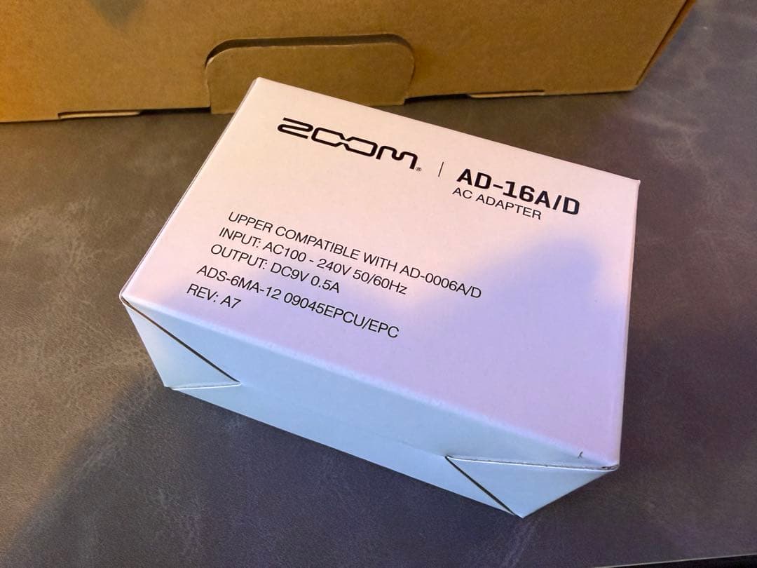 Zoom G2 four マルチエフェクター ギター