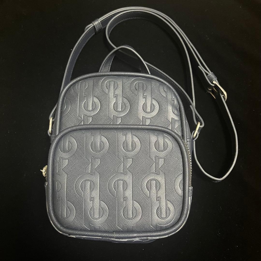 女王蜂 qb luxury Logo mini bag