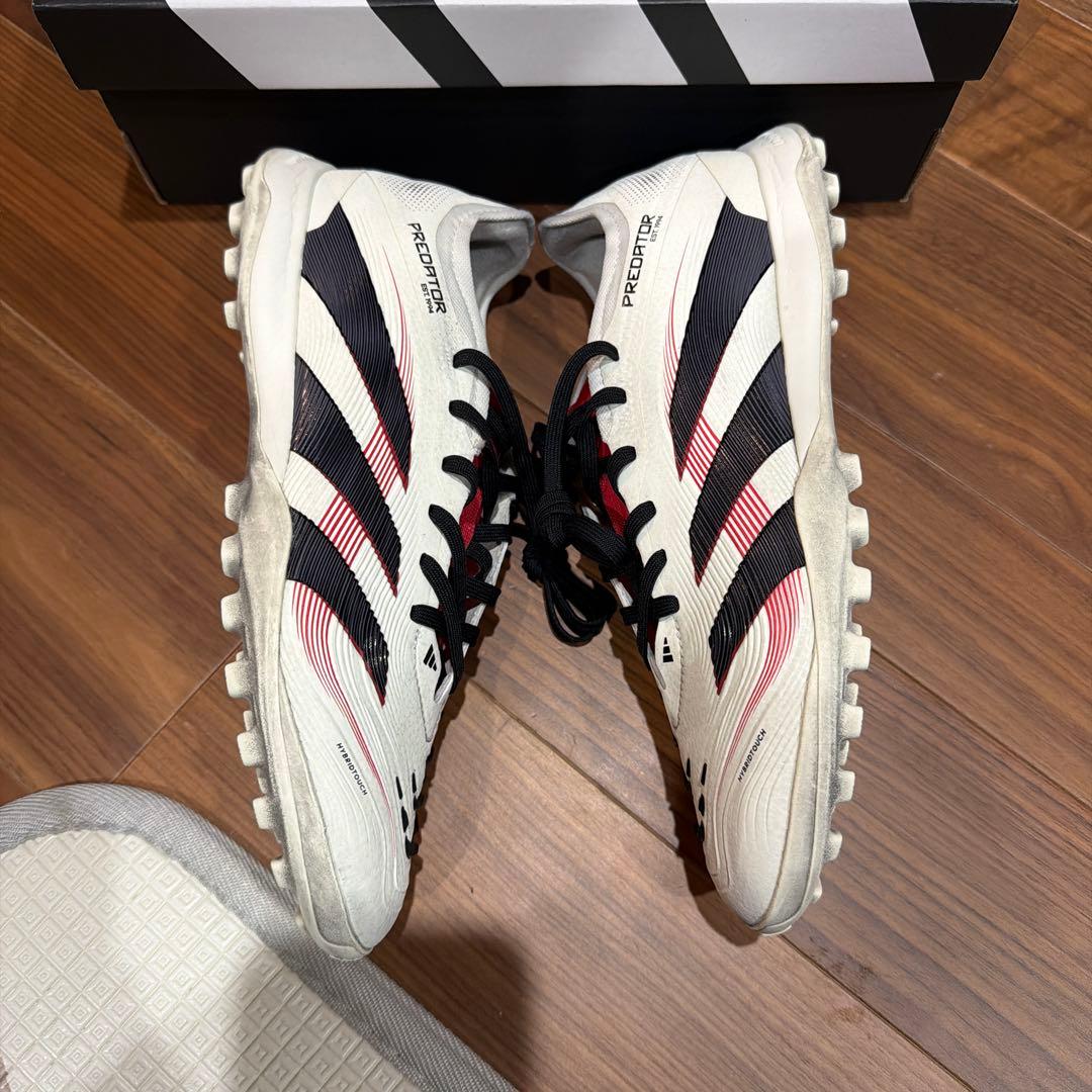 シューズ PREDATOR PRO TF