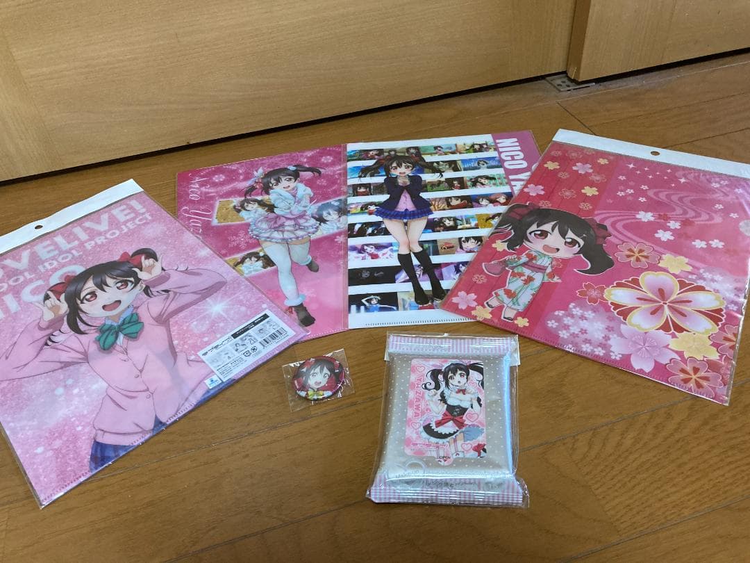 ラブライブ! μ's 矢澤にこ タオル、ランティス祭りカップ、腕章 等々まとめて