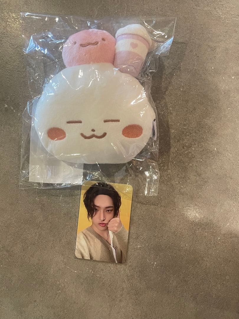 ATEEZ ミンギ CUP SLEEVE KEYRING