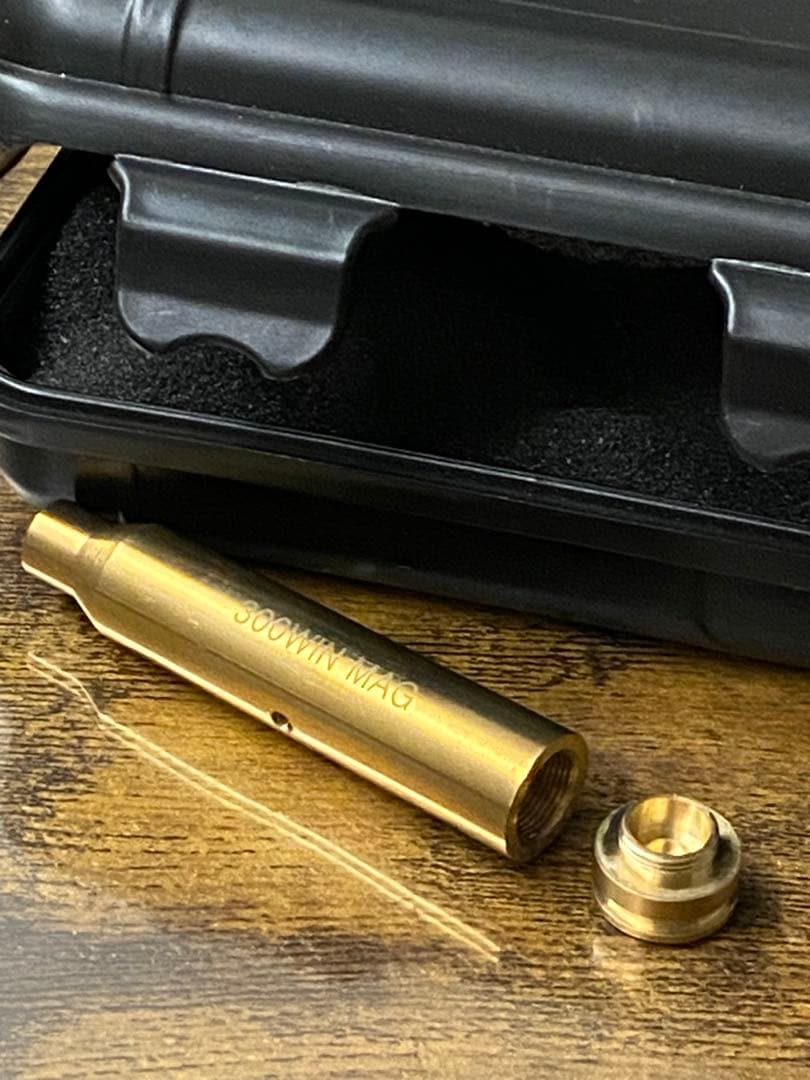 300WIN MAG対応 カートリッジ式 ボアサイトレッドレーザー