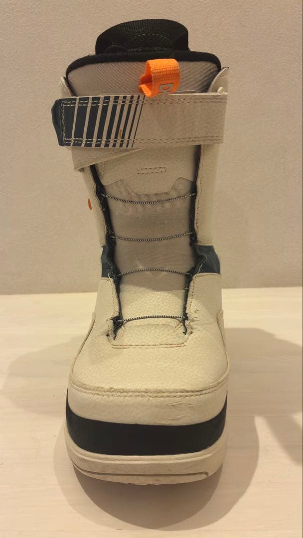 DEELUXE ID LALA 23.5cm スノーボード ブーツ