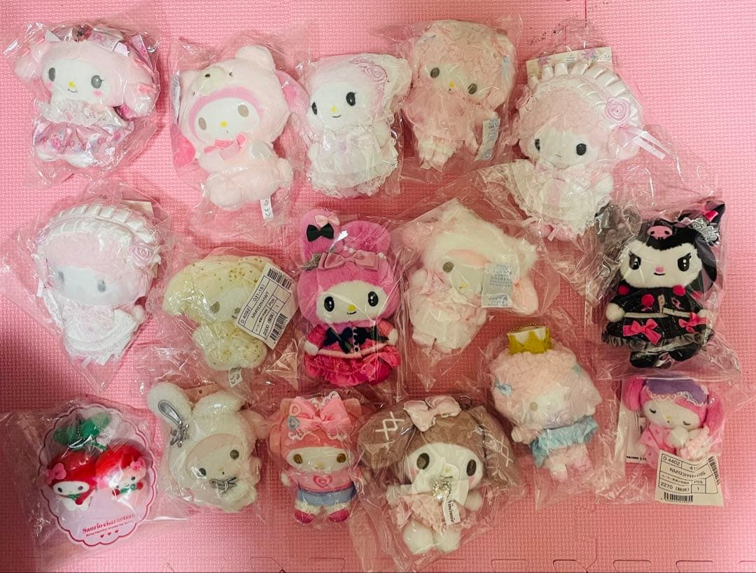 サンリオマイメロディピアノちゃんぬいぐるみマスコットまとめ売り49点