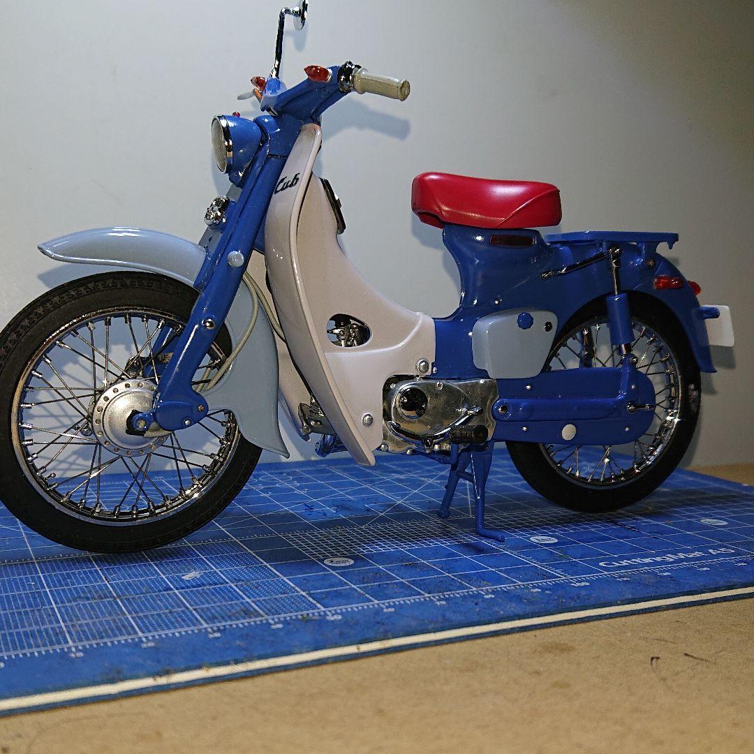 １/１０エブロ完成品