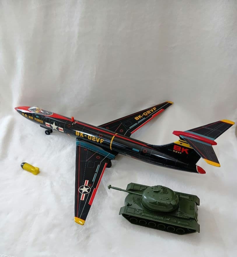 その他 Sears Bomber and Exploding Tank