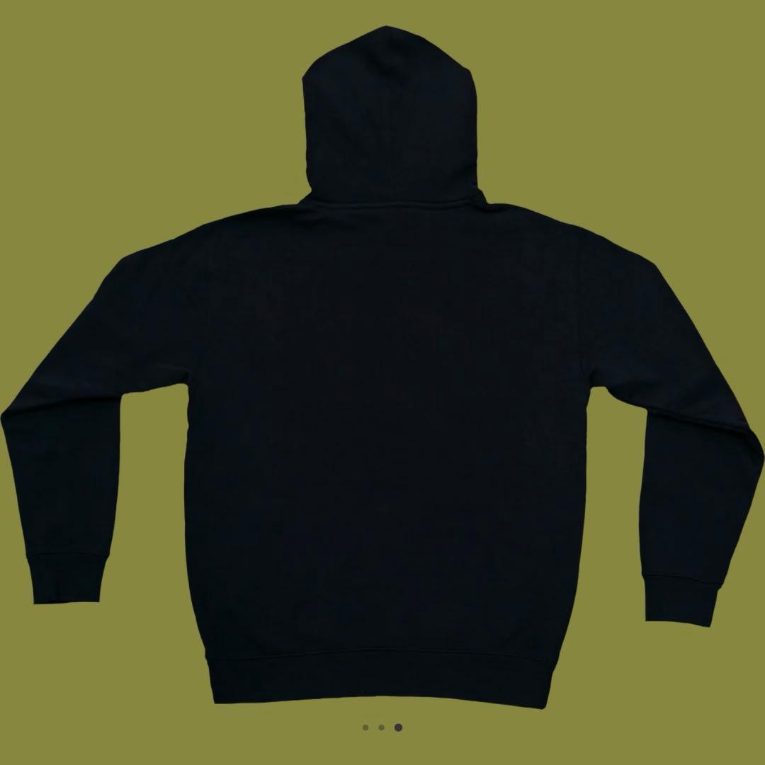 Clairo Charm パーカー L 新品未開封