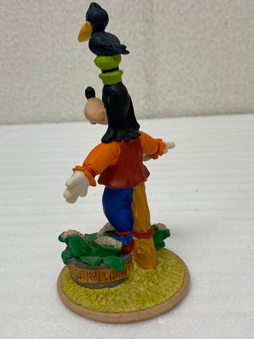 3-2783 レア グーフィー かかし フィギュア トゥーンタウン　Disney