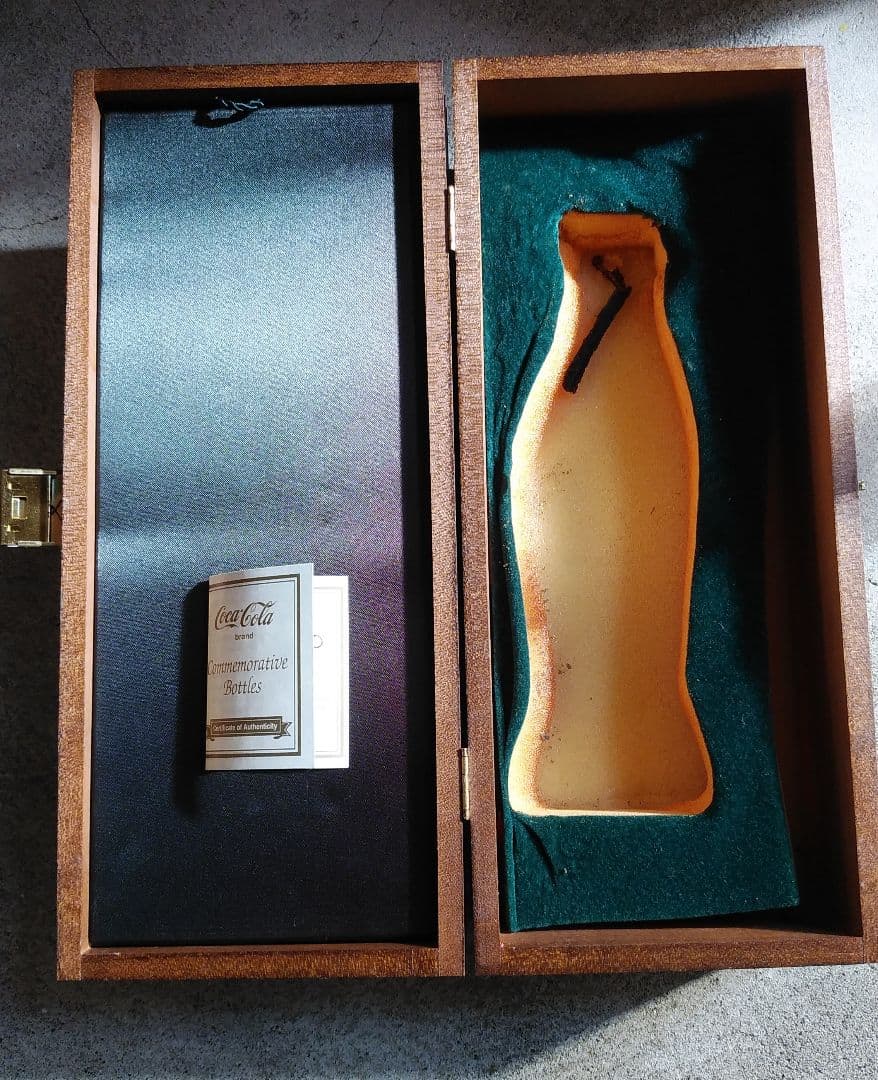 コカコーラ　1998年　長野オリンピック　記念ボトル　クリスタル　81/500