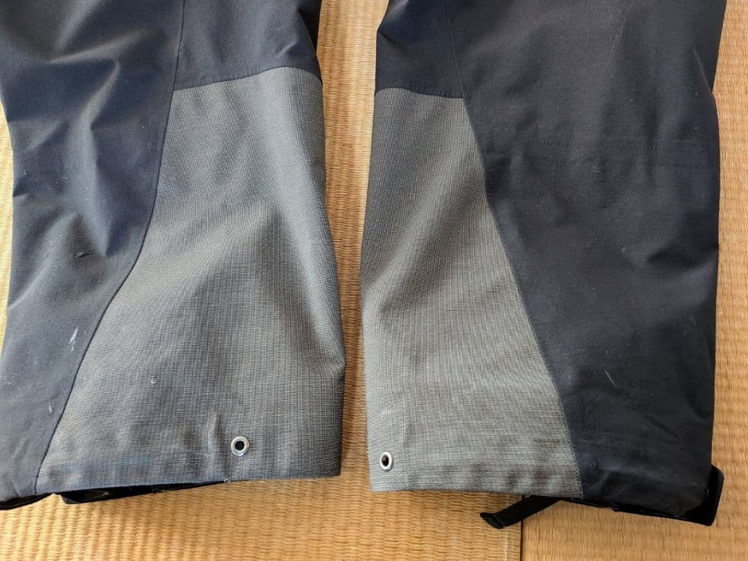 ノローナ trollveggen Gore-TexPro Bib Lサイズ