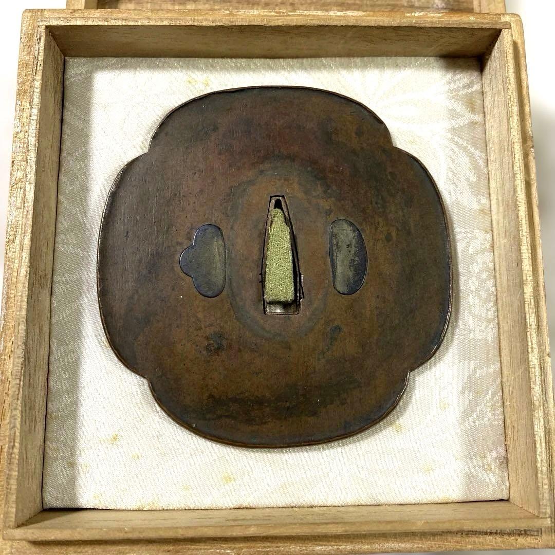 B-67 鍔　銅地　武具　刀装具　日本　骨董品　時代物　美術品　工芸品