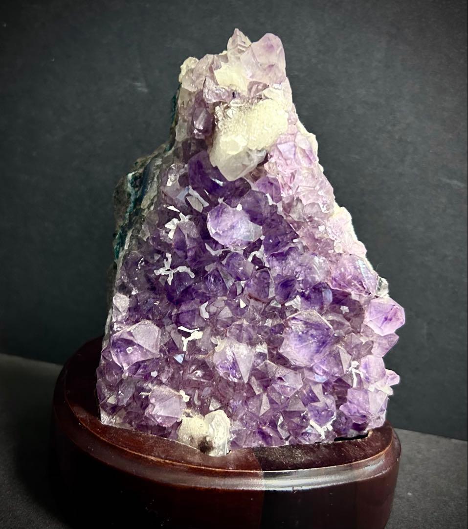一点物 ファントムアメジストクラスター（紫水晶） 台座付き