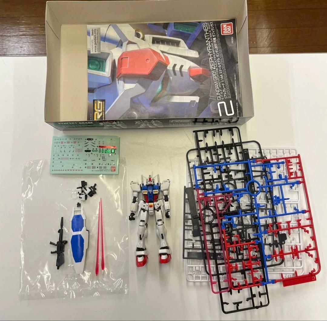 楓*様 ガンプラ 素組み まとめ売り 12体 RG ガンダム 説明書 未使用部品
