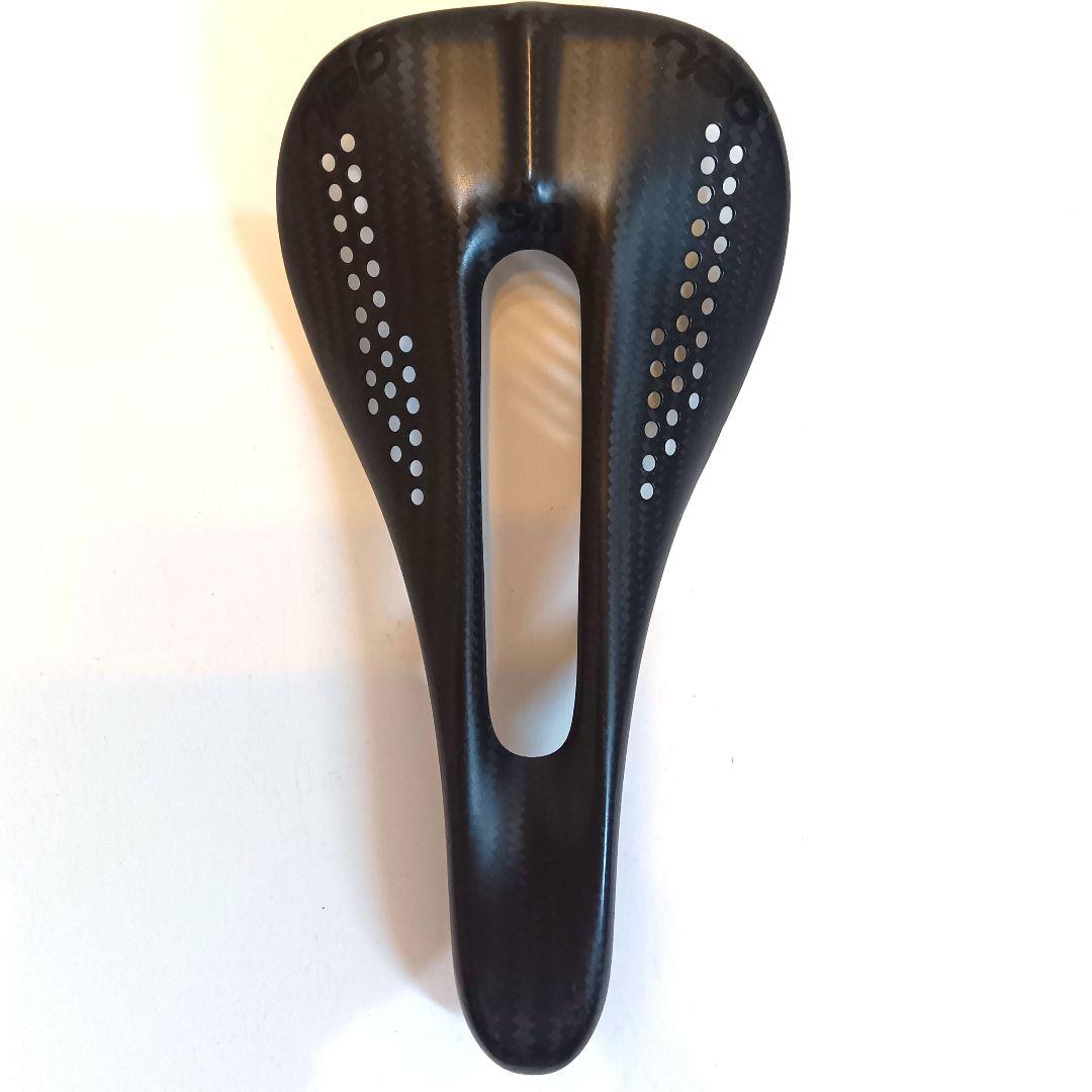 《美品》gelu S3 カーボンサドル 超軽量48g