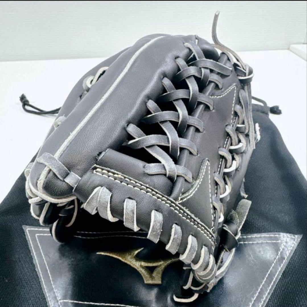 k976 【美品】ミズノ グローバルエリート ソフトボール 左投げ　左利き