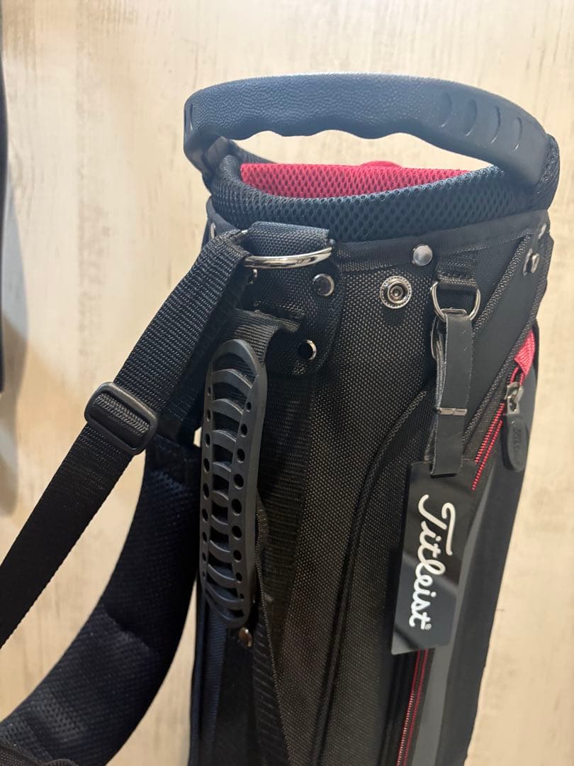 【美品】Titleist 軽量スタンドキャディバッグ ブラック
