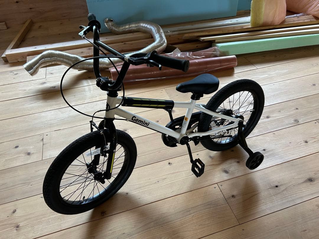 キッズ自転車　18インチ